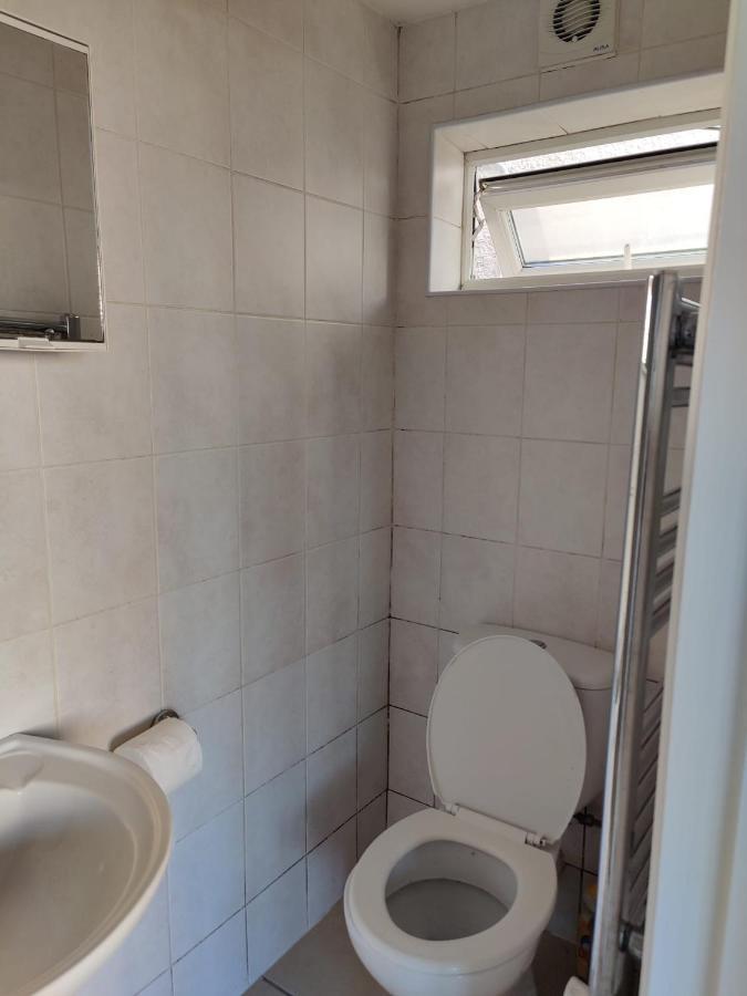 Studio On Golders Green Road Apartman London Kültér fotó